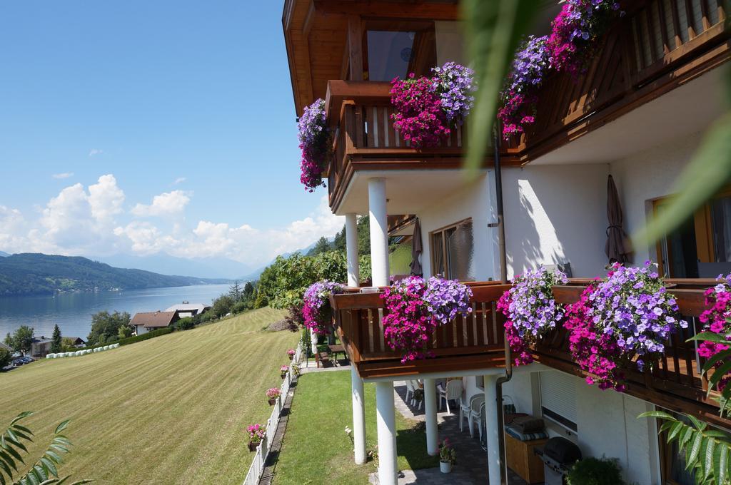 Haus Nowak Ferienwohnungen Millstatt Ruang foto