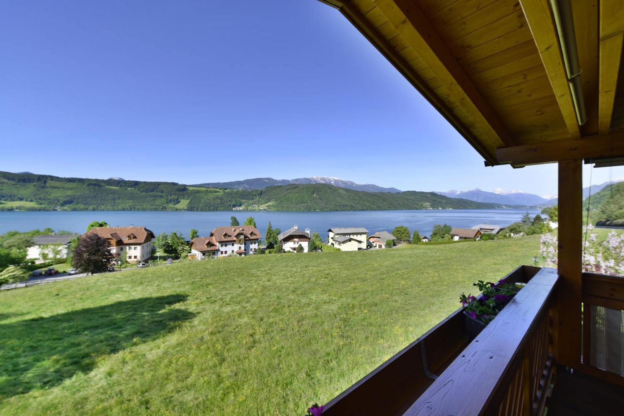 Haus Nowak Ferienwohnungen Millstatt Bagian luar foto