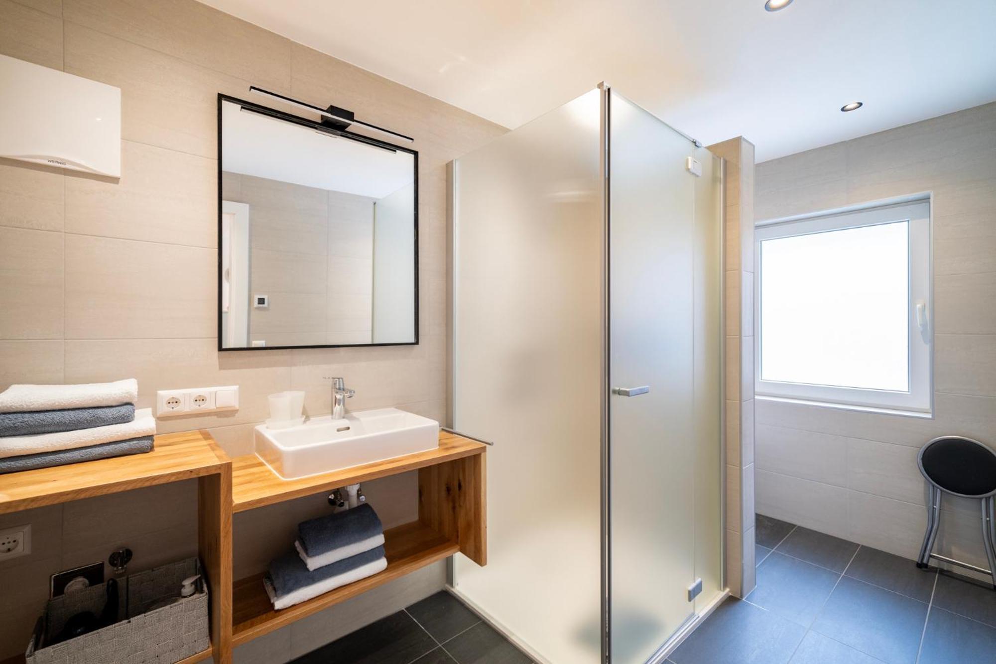 Haus Nowak Ferienwohnungen Millstatt Bagian luar foto
