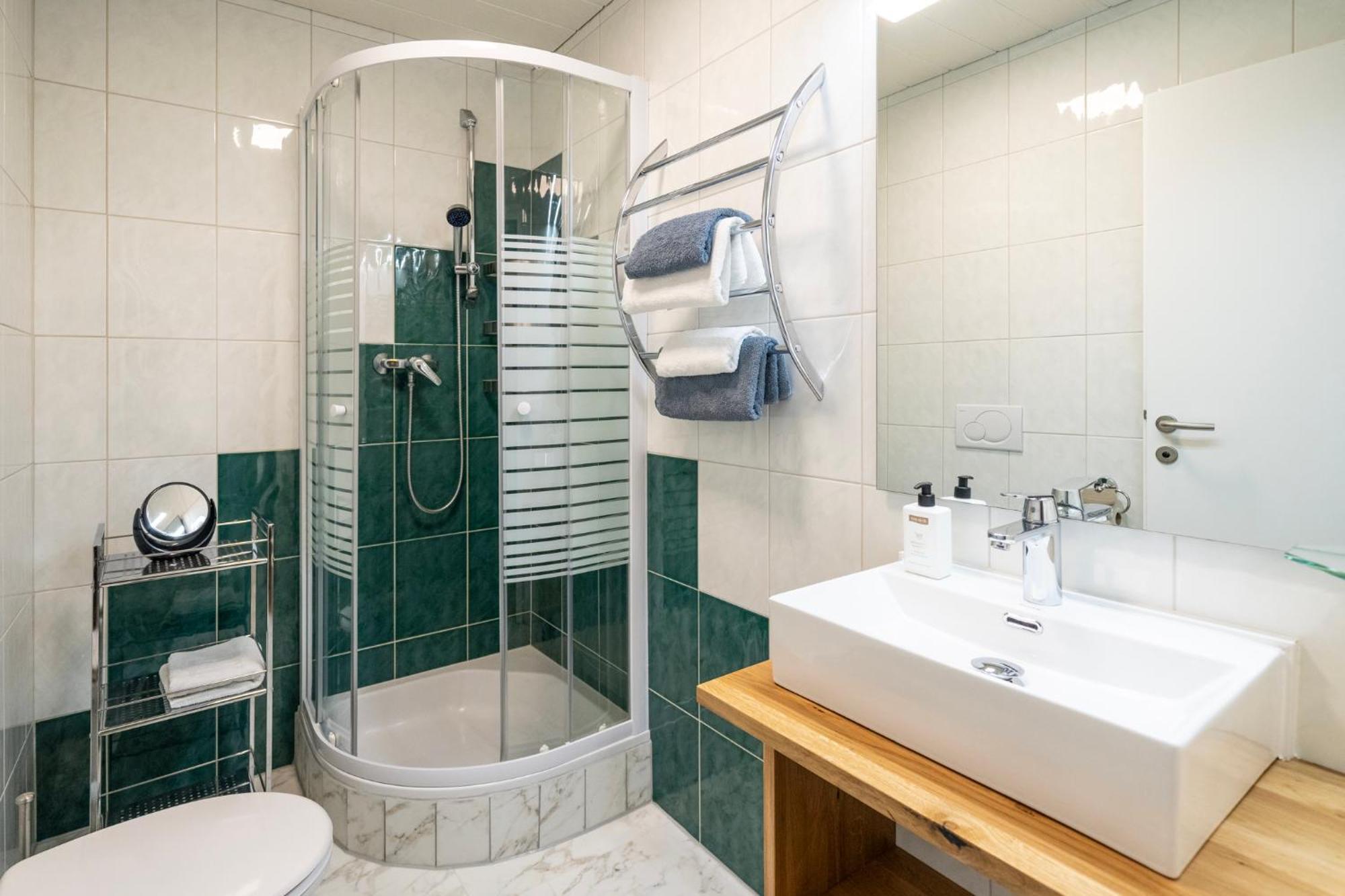 Haus Nowak Ferienwohnungen Millstatt Bagian luar foto